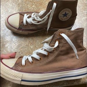 Brown Converse